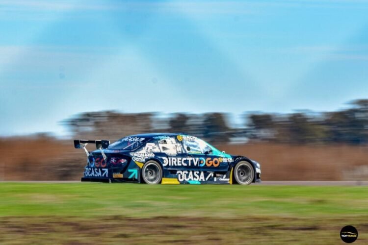 Pernía, sin problemas y de punta a punta en el Top Race