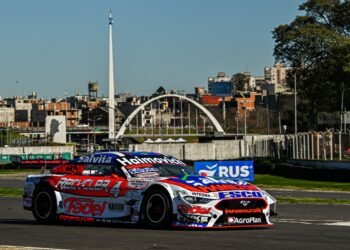 TC: Werner se quedó con la serie más rápida y larga desde la pole en Buenos Aires