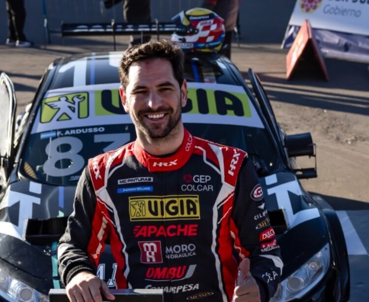 Turismo Carretera 2000: Ardusso se quedó con la pole y marcó un nuevo récord en Villicum