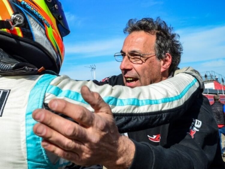 Monteagudo y el presente en el Turismo Carretera 2000: ” El trabajo del equipo se está viendo en la pista con los pilotos”
