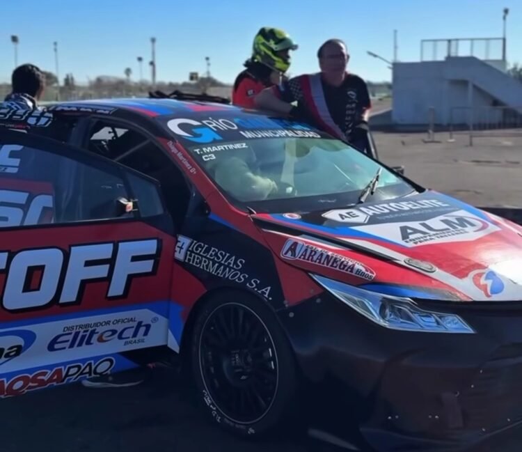 Carrera de los 200 pilotos: Thiago Martínez probó su Corolla de Clase 3 en Paraná