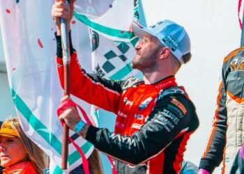 Canapino apoyó a Colapinto: “Solo él sabe lo difícil que es estar ahí arriba y encima hacerlo bien”