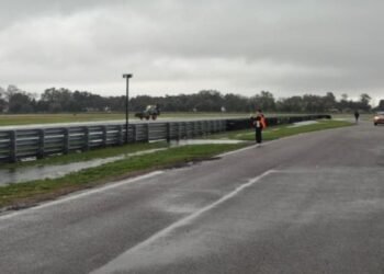 La lluvia obligó a la suspensión de la clasificación del TC2000