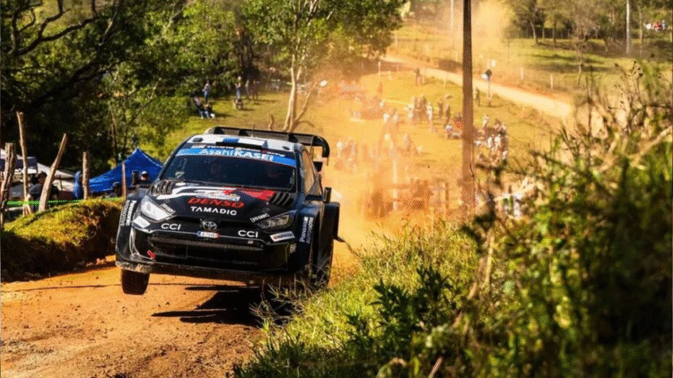 Kalle Rovanpera gana la exigente primera etapa del Rally de Paraguay