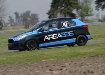 Turismo Pista: Valentino Spinella fue el más rápido de los entrenamientos de la Clase 2