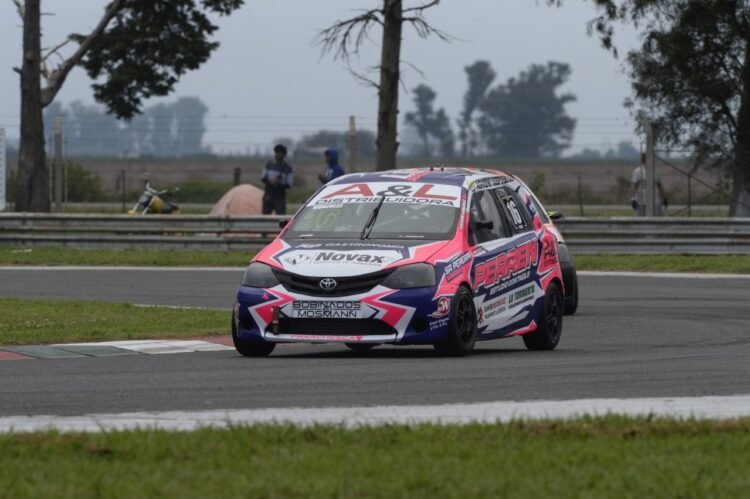 Turismo Pista: Luciano González fue el más rápido de los entrenamientos de la Clase 3