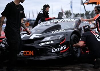 Matías Rossi probó su Camry de TC en La Plata: “Estamos entusiasmados para San Luis”