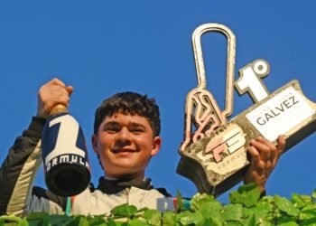 Tiago Chiriotti celebró en la final de la F3 Metropolitana en Buenos Aires