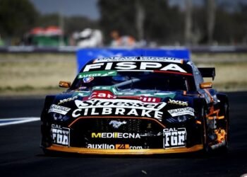 Julián Santero se quedó con la victoria en la primera serie del Turismo Carretera