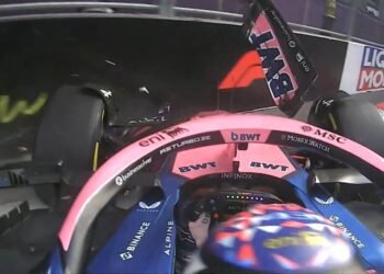 Colapinto chocó en el final de la Q1 y terminó 16° en la clasificación del GP de Azerbaiyán