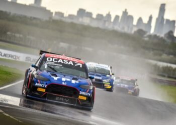 TC2000: Leo Pernía y Nacho Montenegro se quedaron con la pole de los 200 Km de Buenos Aires