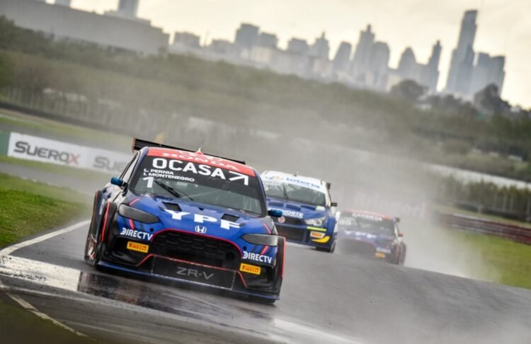 TC2000: Leo Pernía y Nacho Montenegro se quedaron con la pole de los 200 Km de Buenos Aires