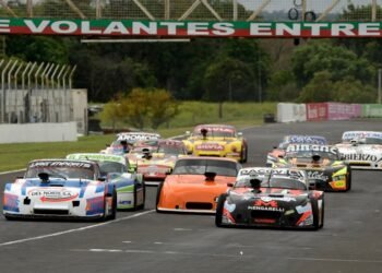 Turismo 4000 Argentino: Suárez y Larroque ganaron las series