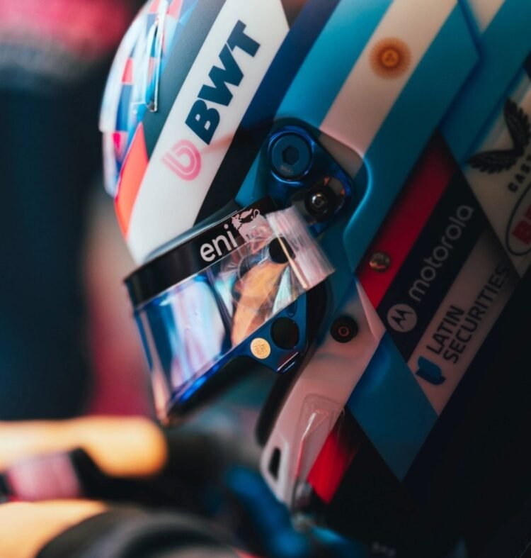 Franco Colapinto se prepara para el GP de Singapur: días y horarios para el callejero asiático