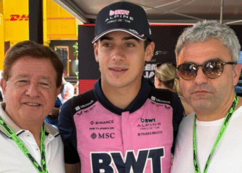 Tuero sobre Colapinto: “Todavía no tiene la libertad de hacer lo que quiera como sí tienen otros pilotos con su butaca ya asegurada que corren más tranquilos”