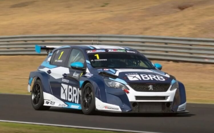 TCR South America: Cardoso, ganador de la primera final, Pernía fue segundo