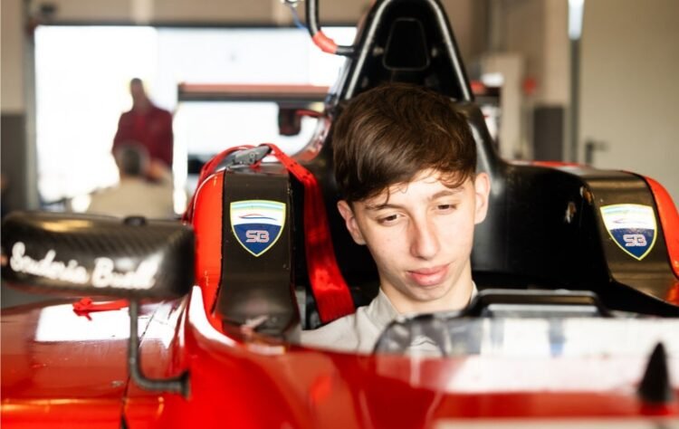 Exitosas pruebas para Thiago Falivene en Italia junto a la Scuderia Buell