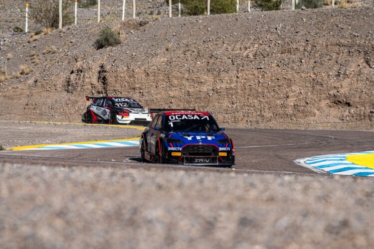 Leonel Pernía y la visita del TC2000 a Uruguay: “Seguiremos dando pelea y acortando en la lucha por el título”
