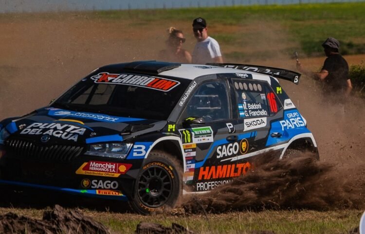 Rally Argentino en Entre Ríos: Miguel Baldoni lidera la clasificación general