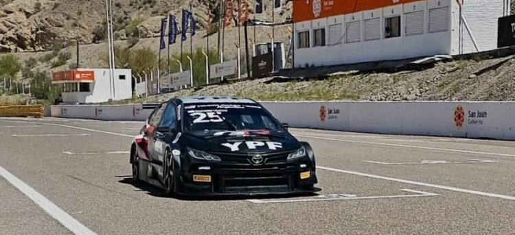 TC2000: Ciarrocchi “voló” en El Zonda con el Corolla y se quedó con la pole