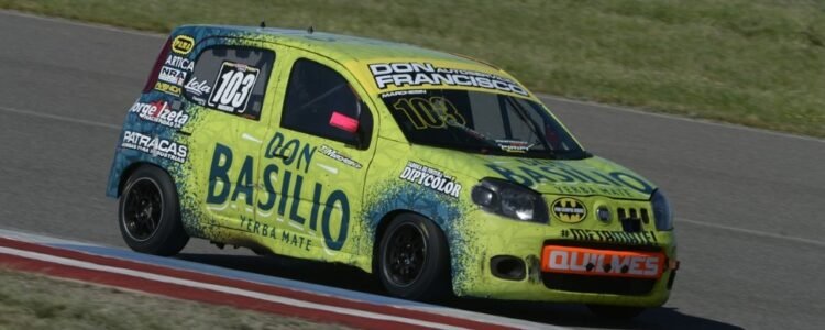 Valentino Spinella, Thomas Marchesin y Matías Clapier ganaron las series de la Clase Dos del Turismo Pista