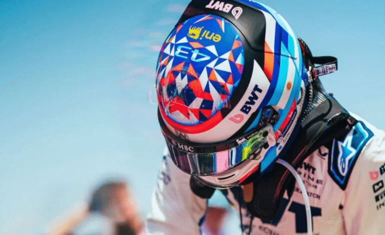 Un homenaje al Torino: Colapinto utilizará un casco especial inspirado en la famosa Misión Argentina