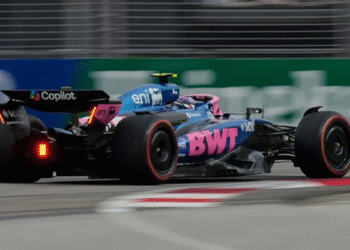 La Fórmula Uno elogió a Colapinto tras su actuación en Singapur