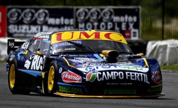 TC Mouras: Juan Pablo Guiffrey, con el Chevrolet que atiende el RUS MED Team, se quedó con el mejor tiempo