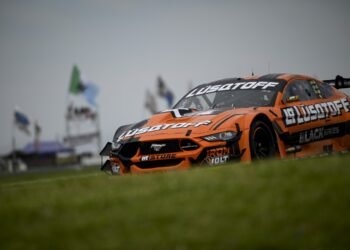 Lambiris dominó el segundo entrenamiento del TC en Paraná