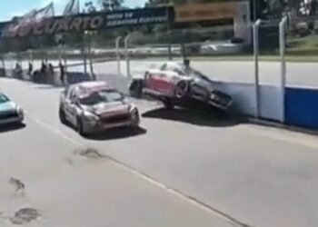 Clase 3: el peligroso accidente que se generó en la calle de boxes de Río Cuarto