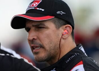 Matías Rossi le da pelea a Canapino: “Queremos ganar para llegar con mejores chances a La Plata”