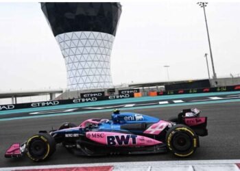 Buena actuación de Colapinto que fue 10° en la práctica libre del GP de Abu Dhabi: Norris el más rápido