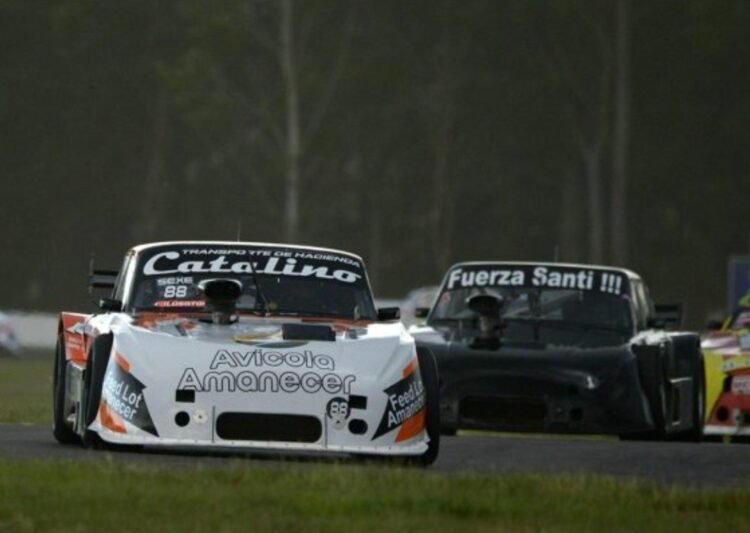 Turismo 4000 Argentino: Daniel Nefa se quedó con la victoria del sábado