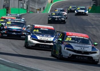 TCR South America: “1-2” para Honda con Piquet Jr. y Pernía en lo más alto del podio en Interlagos