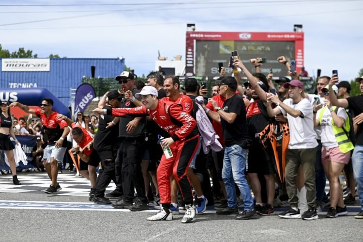 El quíntuple no para: Agustín Canapino se quedó con la carrera en su domingo de gloria en La Plata