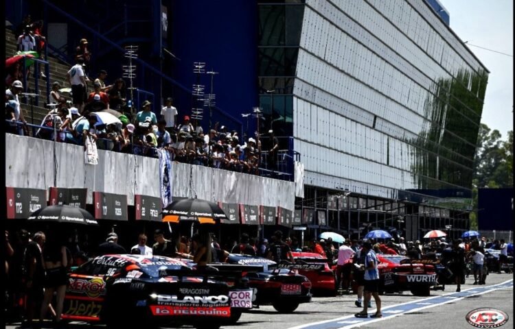 Domingo de definición: Agustín Canapino, Marcelo Agrelo y Mariano Werner largan adelante en las series