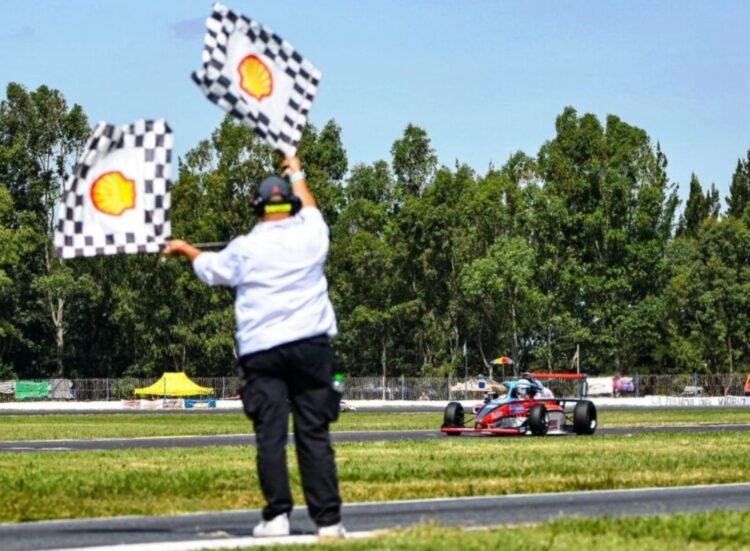Alaux ganó y se quedó con el campeonato de la Fórmula 2 Argentina