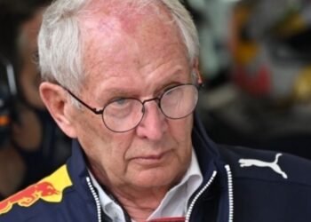 Temblor en la F1: Red Bull confirmó la salida de Helmut Marko