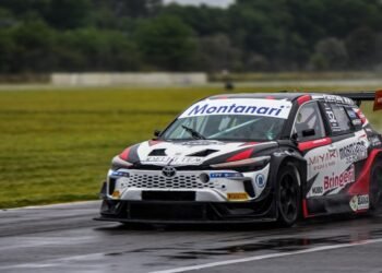 TC 2000 en Junín: Ponce de León marcó el ritmo con el Toyota Corolla Cross