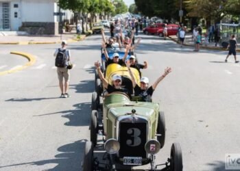 Fiesta Nacional del Automovilismo: convocan a un encuentro de baquets en Balcarce