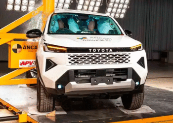 Se fabricará en Argentina: así fueron las pruebas de crash test de la nueva Toyota Hilux