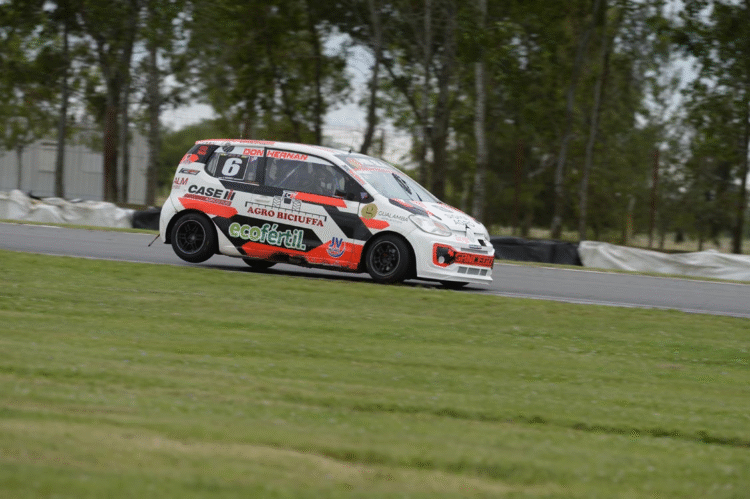 Alan Buchholz será uno de los protagonistas que tendrá novedades en la temporada 2026 del Turismo Pista