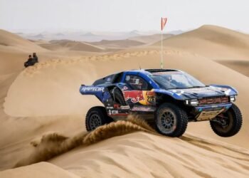 Dakar 2026, Etapa 11: Ekstrom lidera el 1-2-3 de Ford, Lategan queda fuera de la lucha