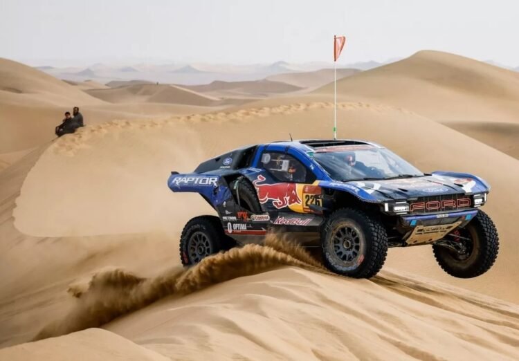 Dakar 2026, Etapa 11: Ekstrom lidera el 1-2-3 de Ford, Lategan queda fuera de la lucha
