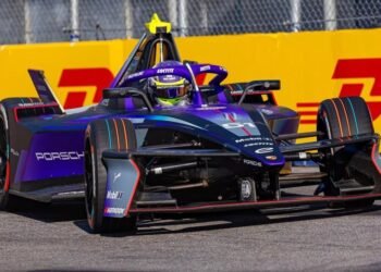 Fórmula E en Miami: Muller y Porsche lograron la pole position