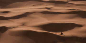 Dakar 2026: Luciano Benavides manda en la general de motos en un buen lunes para los argentinos