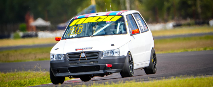 Turismo Pista: Nicolás Rojas abrió el fuego de la Clase Uno en el Mouras