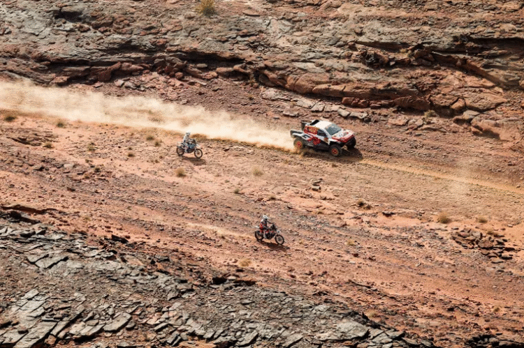 Rally Dakar: Lategan impone condiciones en la Etapa Maratón y toma el mando