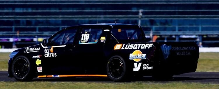 Palazzo y Biagi los más rápidos en los entrenamientos en cada una de sus categorías