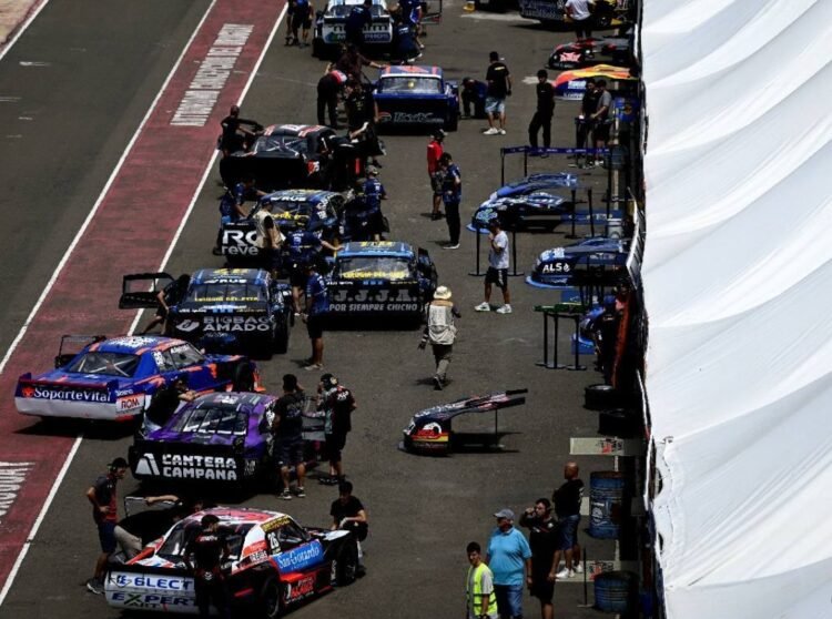 TC Pista Mouras: Conde y Vilas dominaron los entrenamientos del viernes